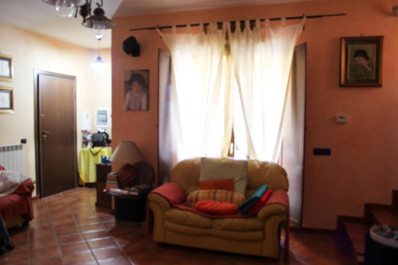 Paoline'S Suite In Villa Fiumicino Bagian luar foto