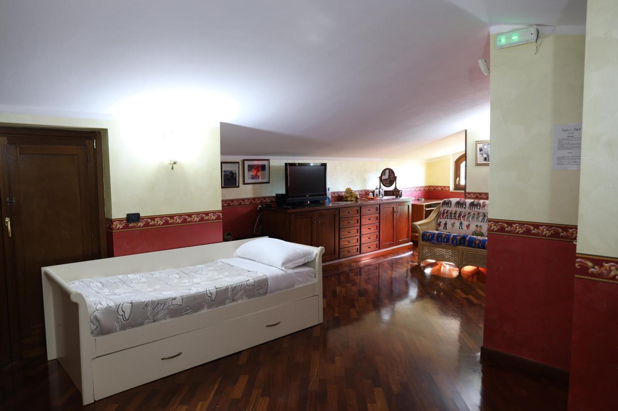 Paoline'S Suite In Villa Fiumicino Bagian luar foto
